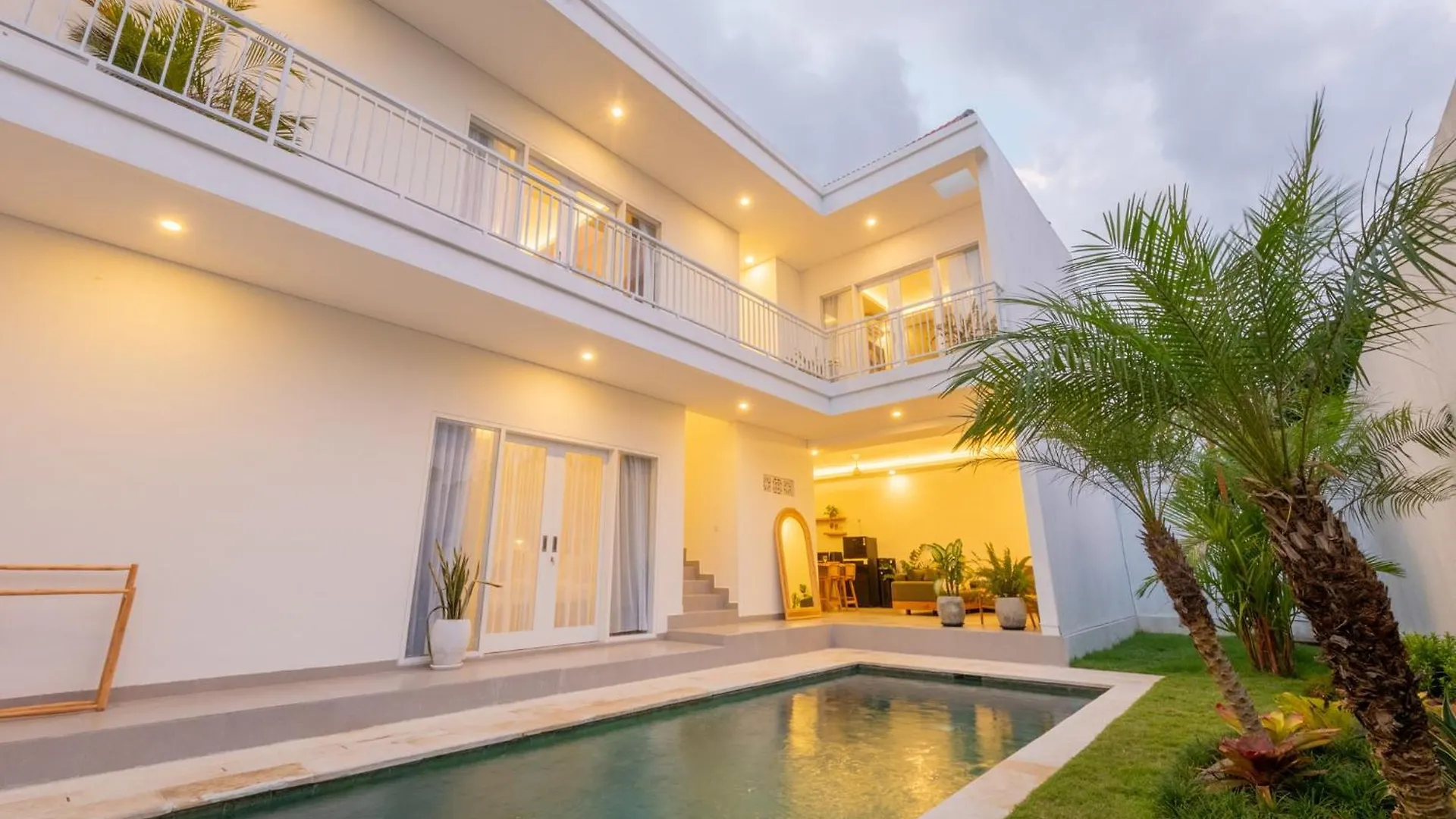 Casa Moana Seminyak 3Br Stylish Private Pool Villa