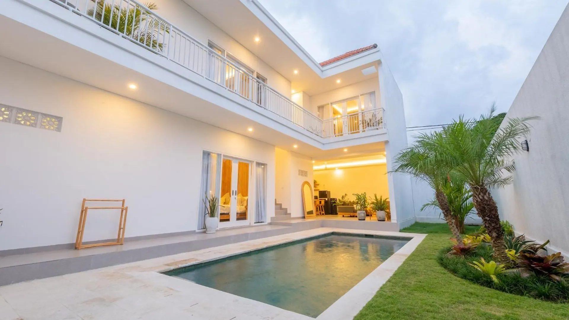 Casa Moana Seminyak 3Br Stylish Private Pool Villa