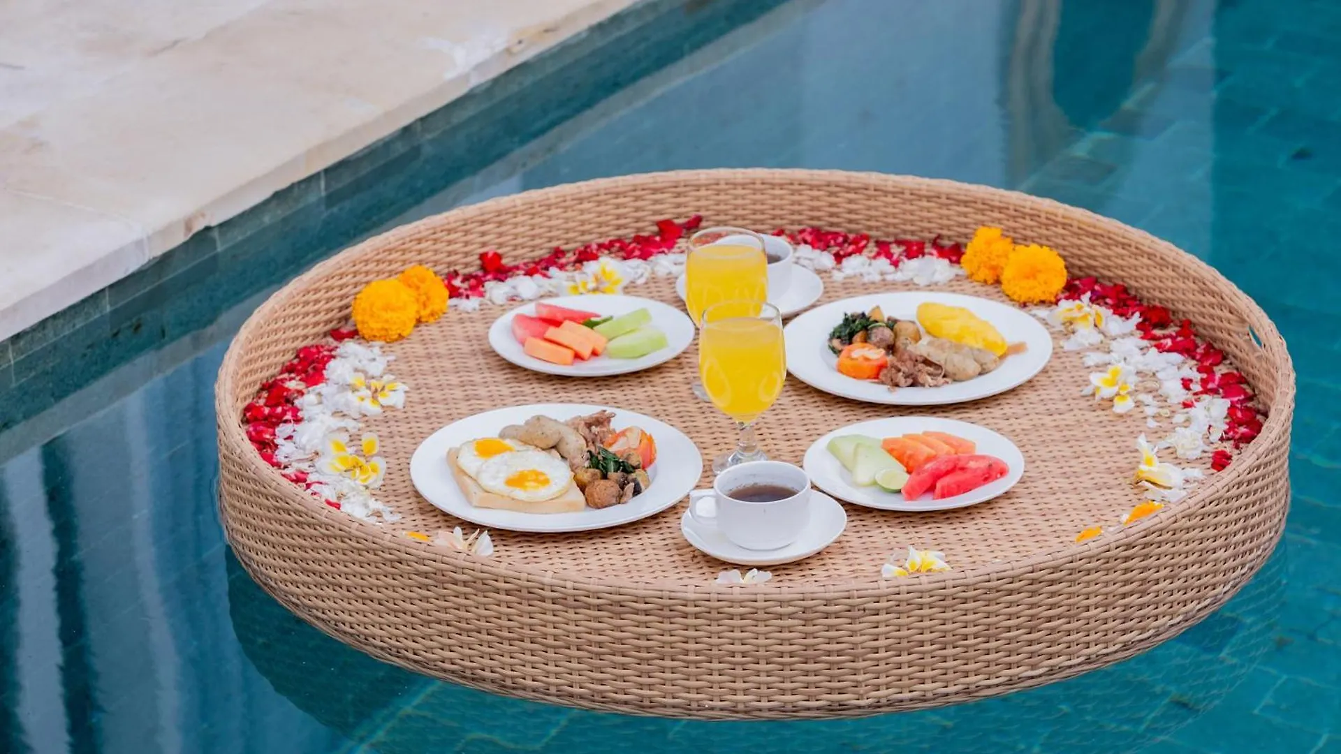 Casa Moana Seminyak 3Br Stylish Private Pool Villa Indonesien