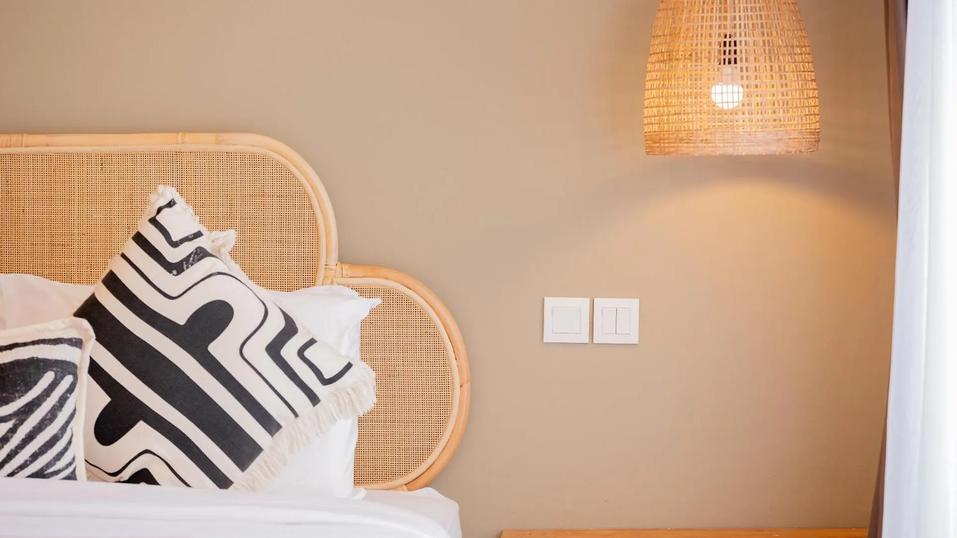 Casa Moana Seminyak 3Br Stylish Private Pool Villa