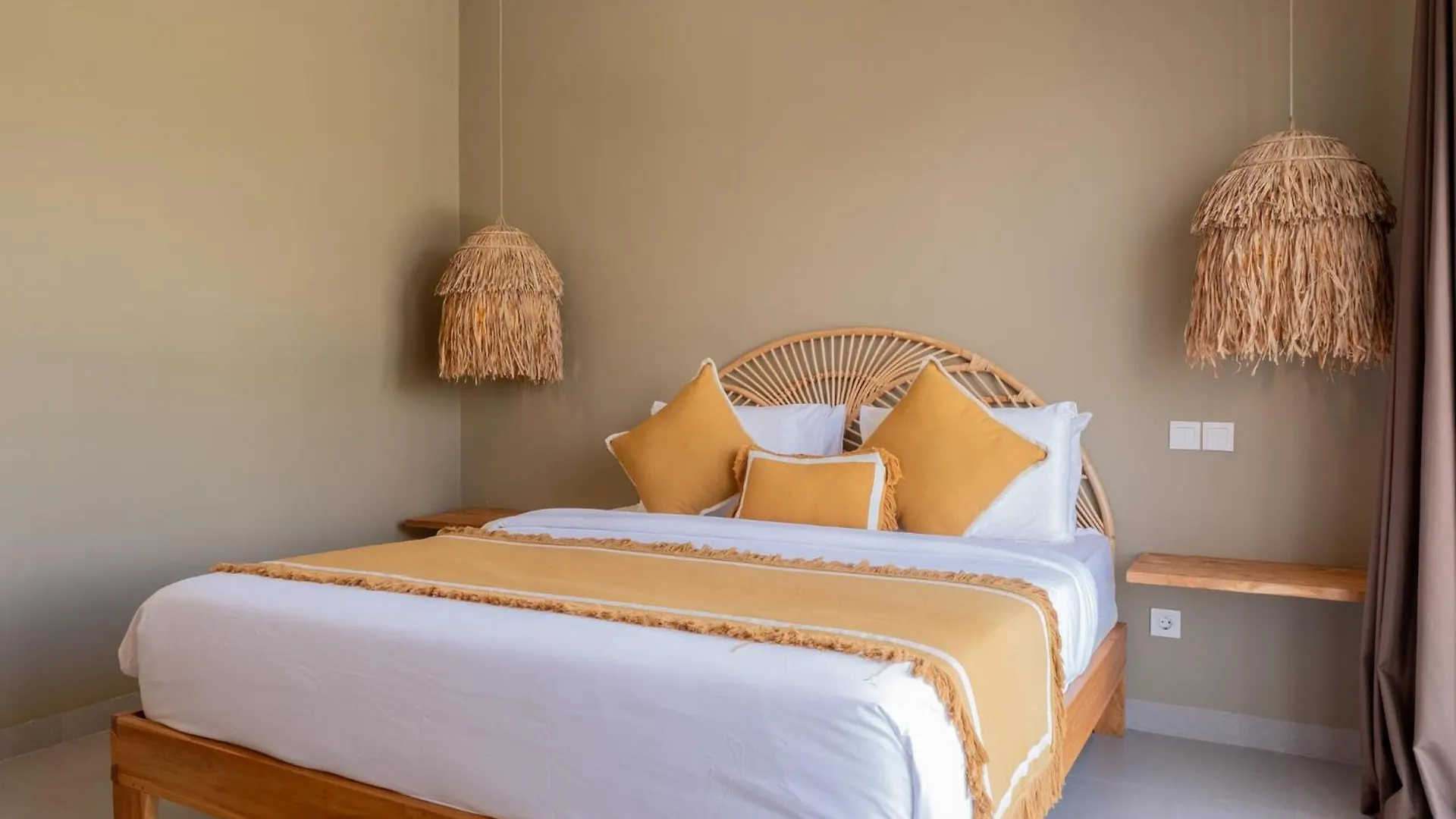 Casa Moana Seminyak 3Br Stylish Private Pool Villa 0*,  Indonesien
